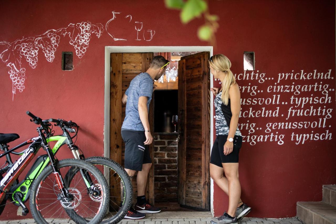 Wiener Kellerstoeckl - Das 13Er Eltendorf エクステリア 写真